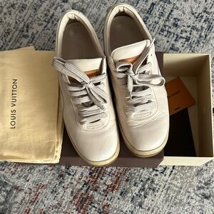 Louis Vuitton Women's Beige Sneakers